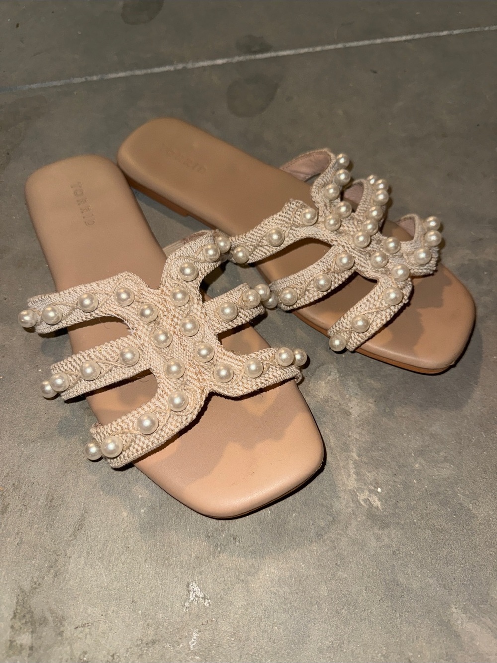 Beaded Pearl Embellished Nude Slide Sandals - Women
